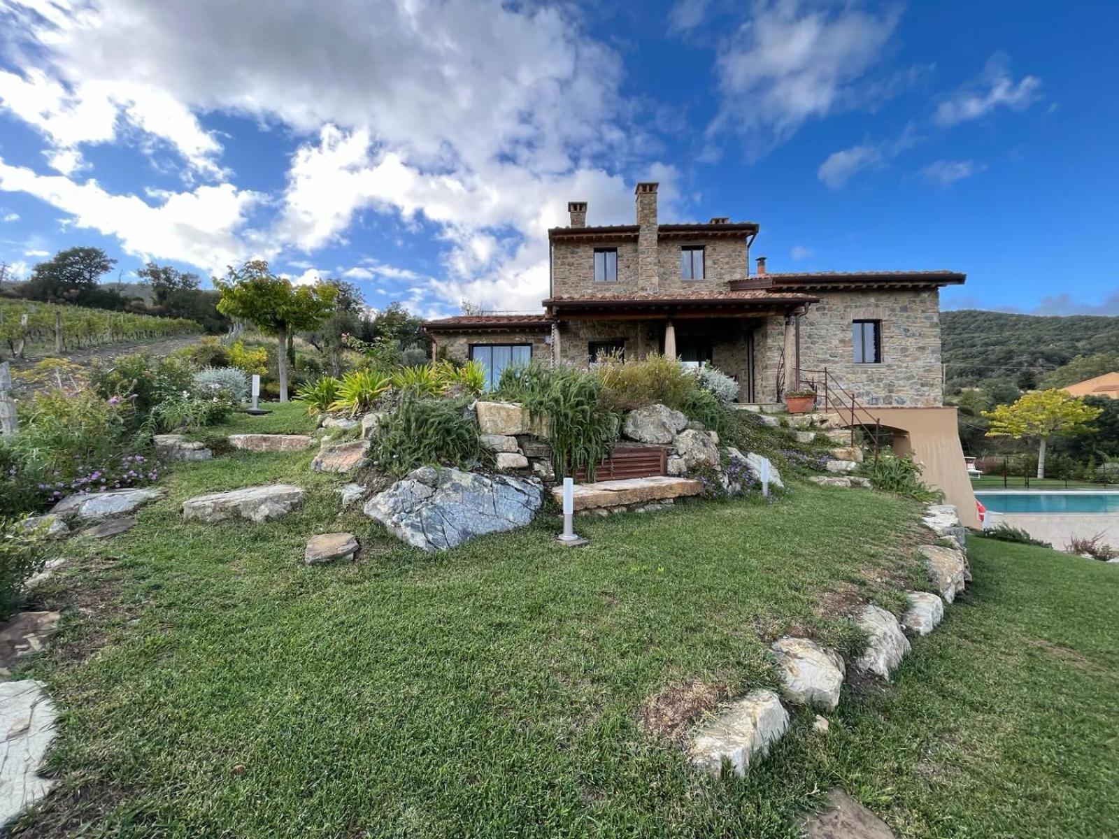 Villa Privata Con Piscina A Riparbella Castellina Marittima Eksteriør billede